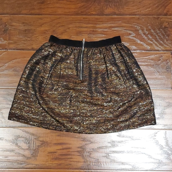 Wilfred Aritzia Gold & Black Sparkle Skirt Size 4 - Picture 3 of 3